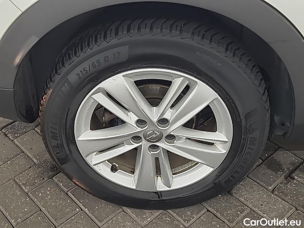Opel   Grandland X 1.2 Turbo S&S 96kW Bus. Executive 5D #16