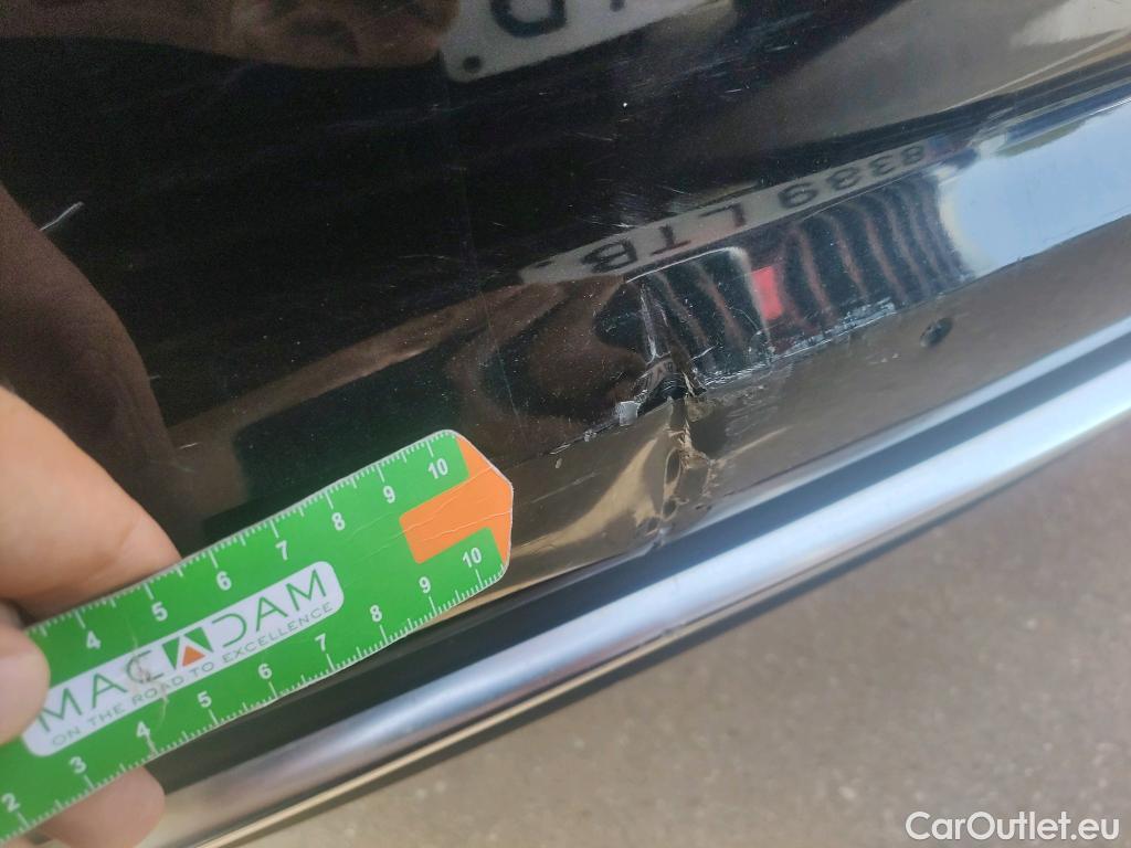  Audi  A4 AUDI  / 2019 / 4P / sedán Advanced 30 TDI 100kW (136CV) S tronic #9