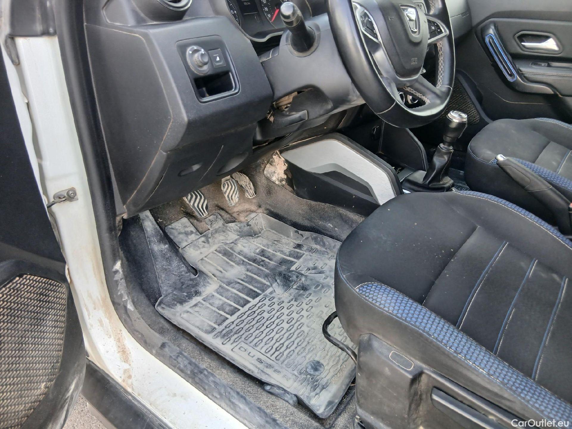  Dacia  Duster DACIA  / 2018 / 5P / todoterreno SL Aniverario Bl. dCi 85kW(115CV) 4X2(SP)(SL) #3