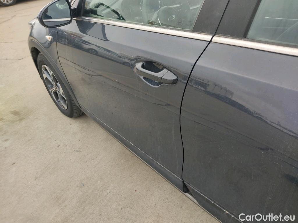  KIA  XCeed KIA  / 2019 / 5P / todoterreno 1.0 T-GDi Drive 88kW (120CV) #22