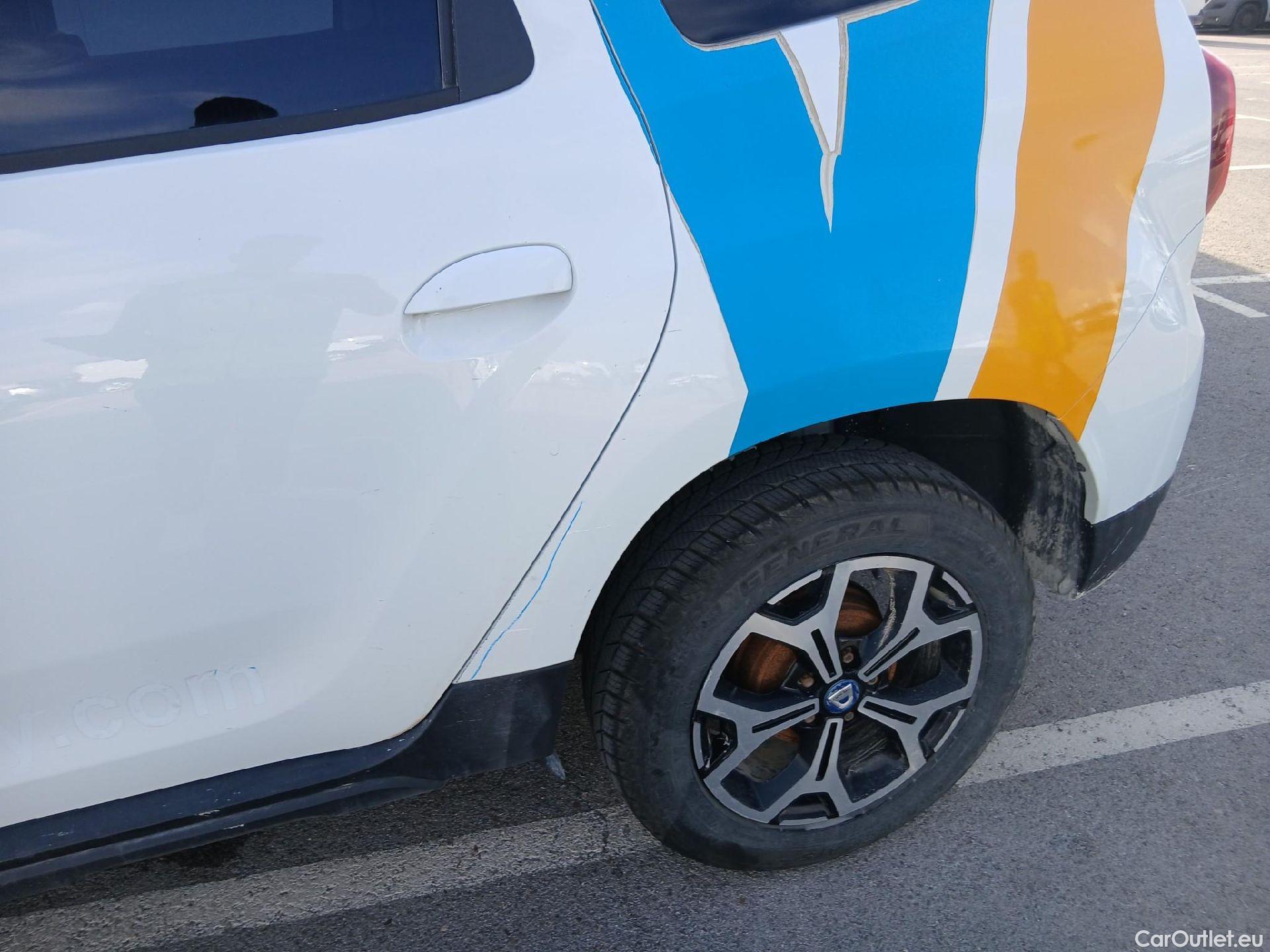  Dacia  Duster DACIA  / 2018 / 5P / todoterreno SL Aniverario Bl. dCi 85kW(115CV) 4X2(SP)(SL) #24