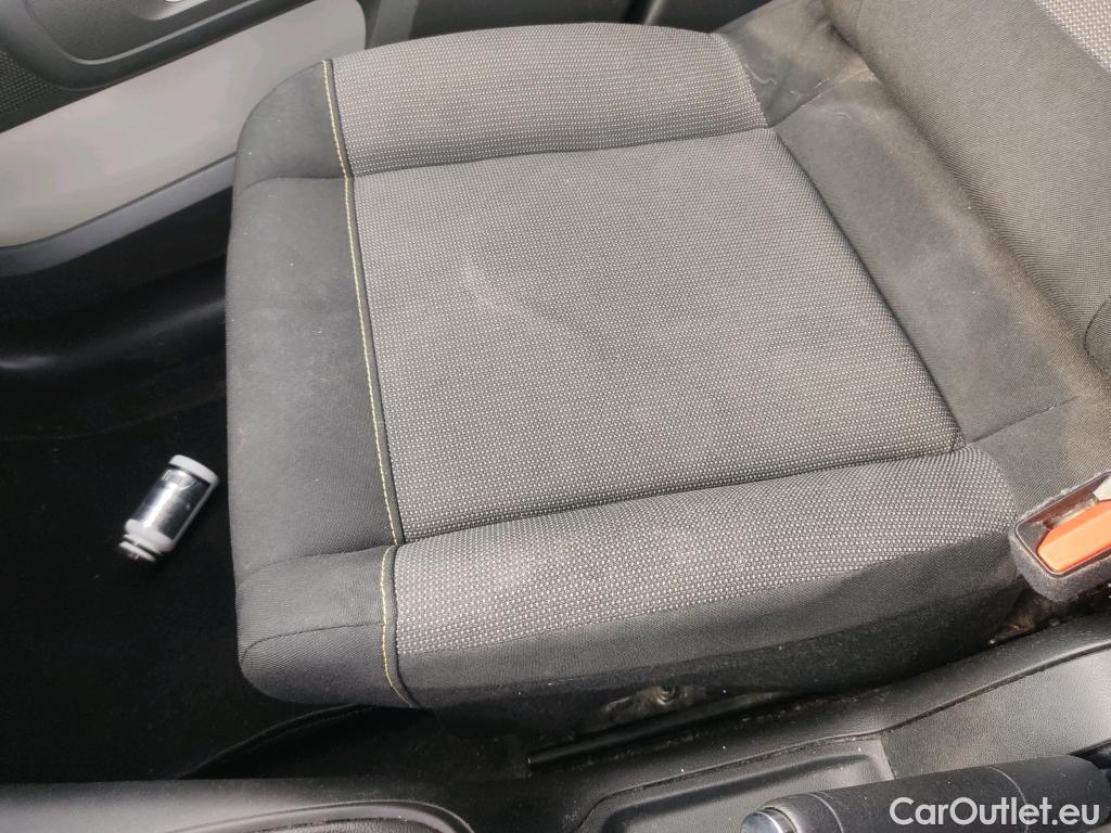  Citroen  C3 CITROEN  / 2016 / 5P / berlina con portón BlueHDi 73KW (100CV) S&S FEEL #2