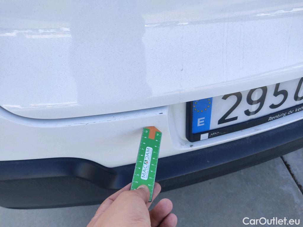  Citroen  C3 CITROEN  / 2016 / 5P / berlina con portón BlueHDi 73KW (100CV) S&S FEEL #28