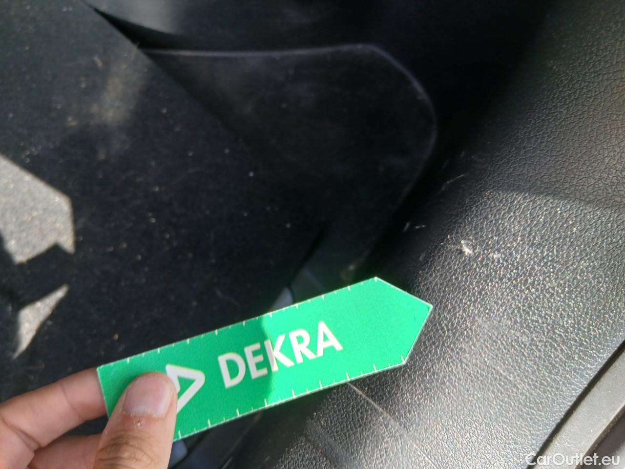  KIA  Niro  Drive 1.6 AT6 E6d #25