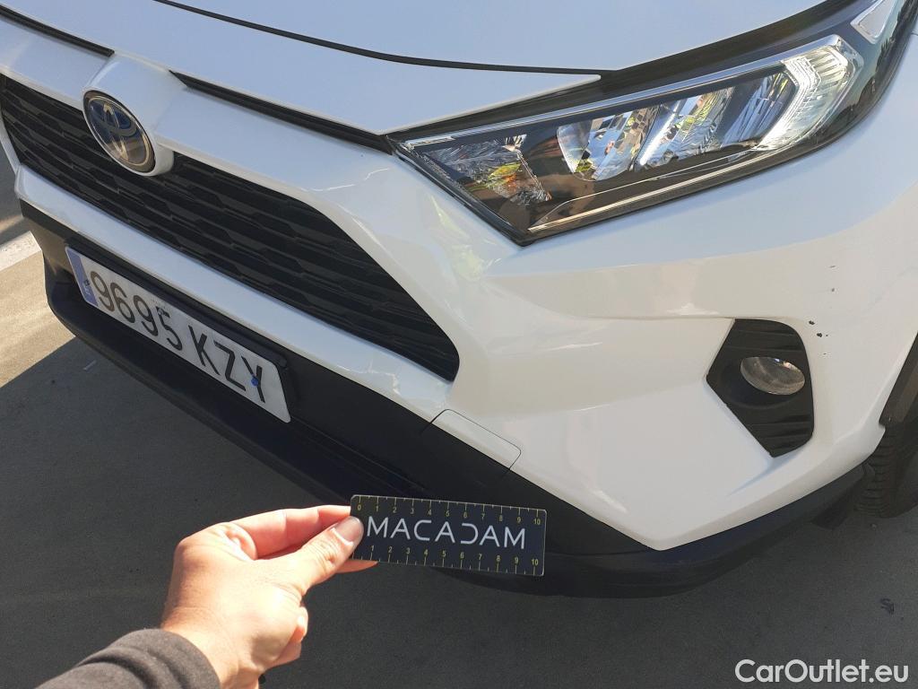  Toyota  RAV4 TOYOTA  / 2018 / 5P / todoterreno 2.5l 220H Business #27