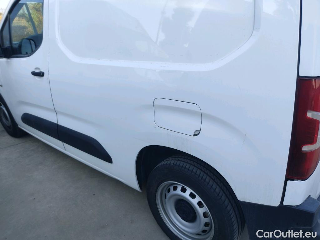  Peugeot  Partner PEUGEOT  / 2018 / 4P / furgón derivado de turismo Premium Standard 600kg BlueHDi 73kW #5