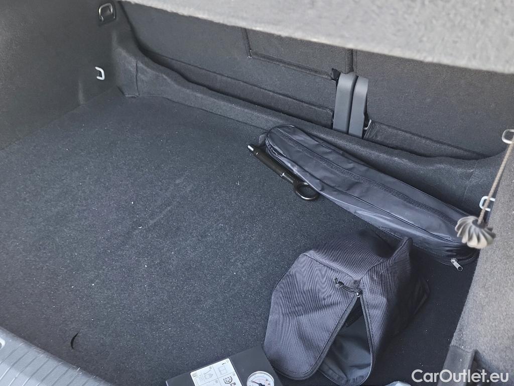  Volkswagen  Tiguan  Life 2.0 TDI 150CV AT7 E6d #35