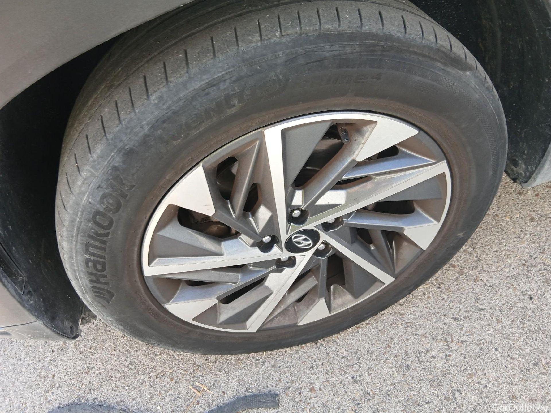  Hyundai  Tucson HYUNDAI  / 2020 / 5P / todoterreno 1.6 CRDI 100kW (136CV) 48V Tecno DCT 2C #2