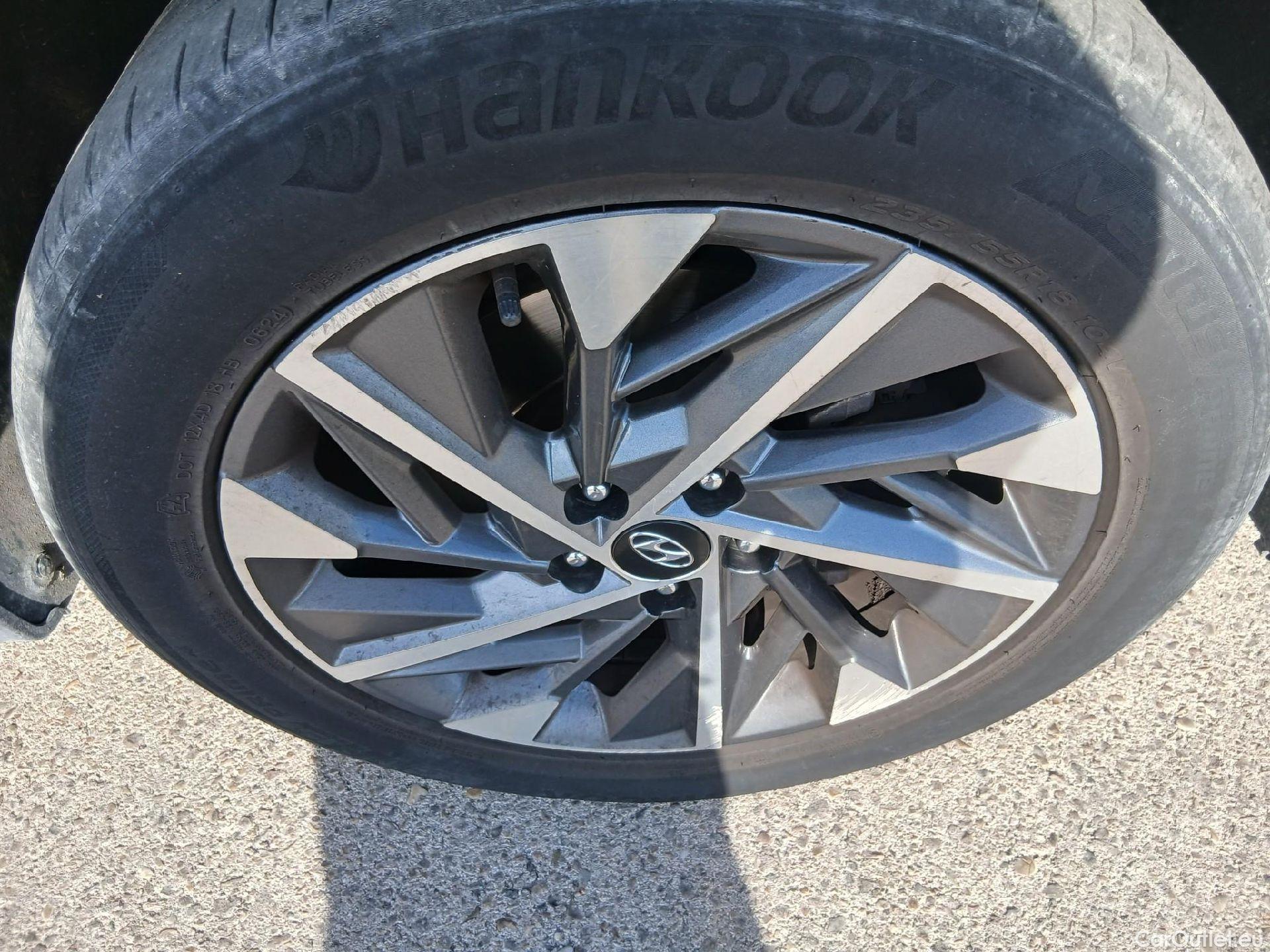  Hyundai  Tucson HYUNDAI  / 2020 / 5P / todoterreno 1.6 CRDI 100kW (136CV) 48V Tecno DCT 2C #46