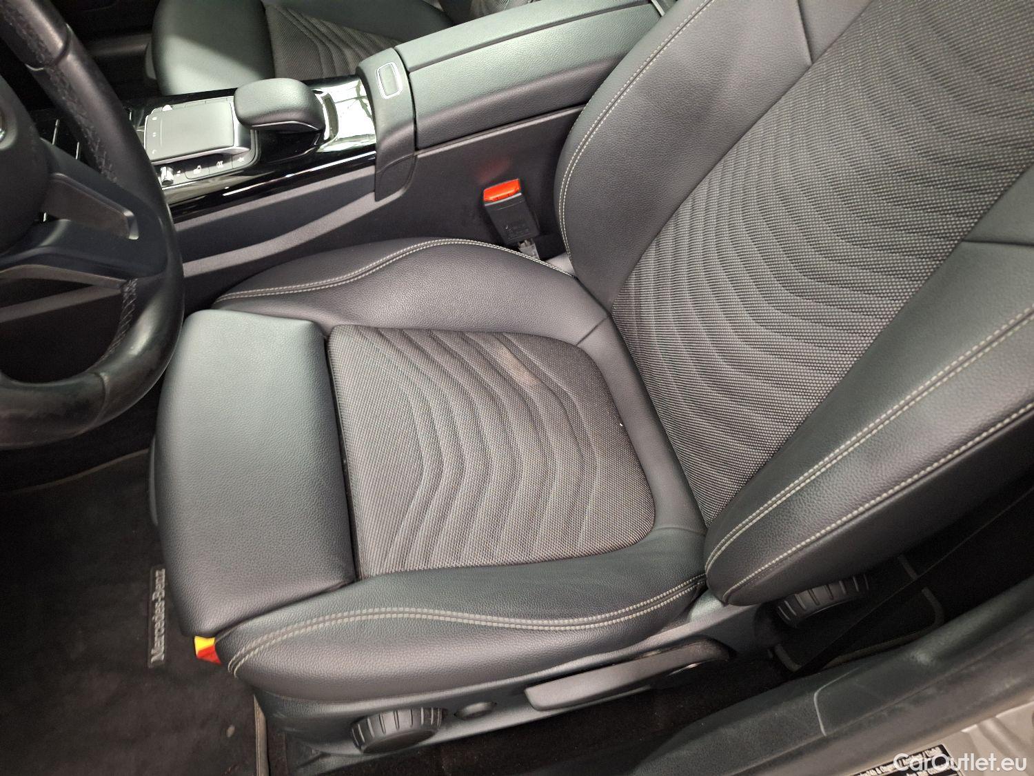  Mercedes  A-Klasse Mercedes, A-Class Berline '18, Mercedes-Benz  Limousine A 180 d DCT Busin #35