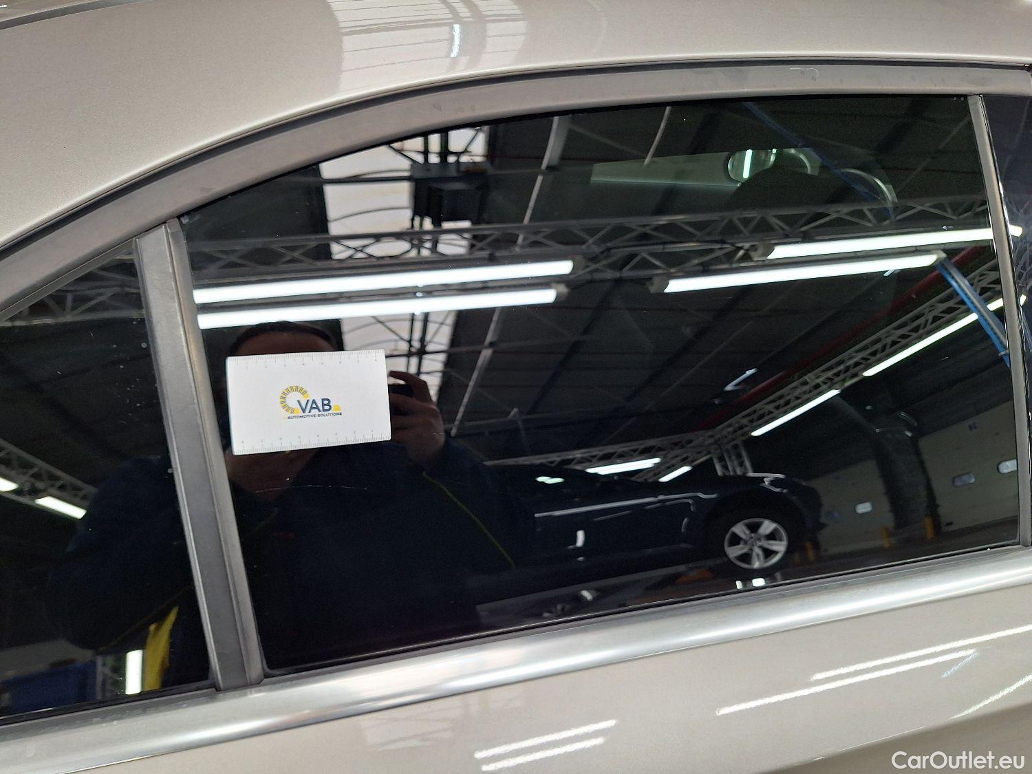  Mercedes  A-Klasse Mercedes, A-Class Berline '18, Mercedes-Benz  Limousine A 180 d DCT Busin #14