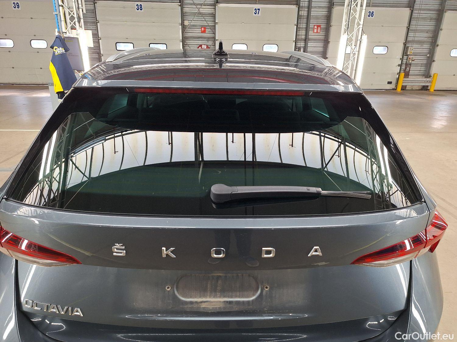  Skoda  Octavia Skoda,  Combi '20, Skoda  Combi 2.0 CRTDI 110kW DSG7 Style 5d #6