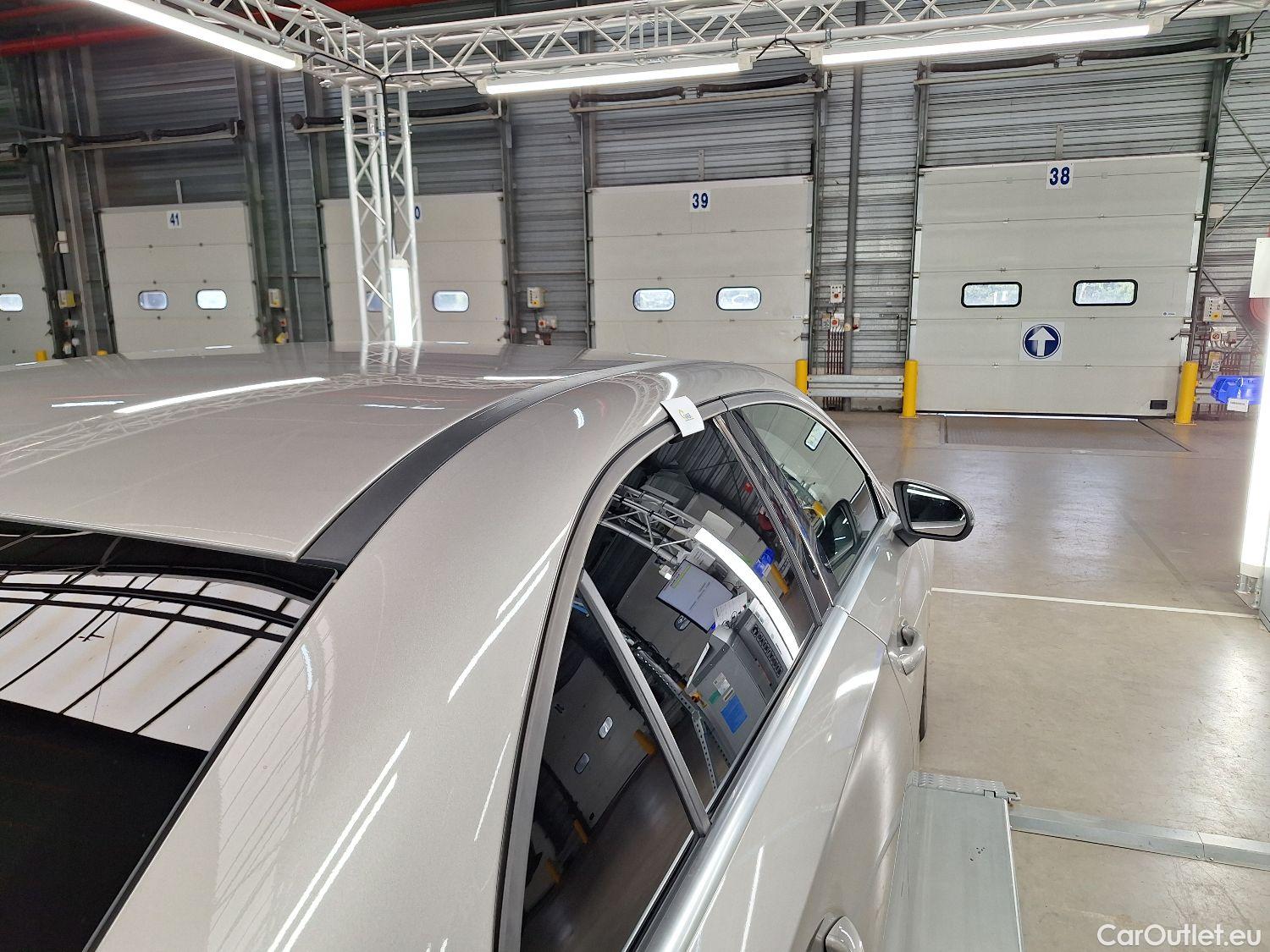  Mercedes  A-Klasse Mercedes, A-Class Berline '18, Mercedes-Benz  Limousine A 180 d DCT Busin #18