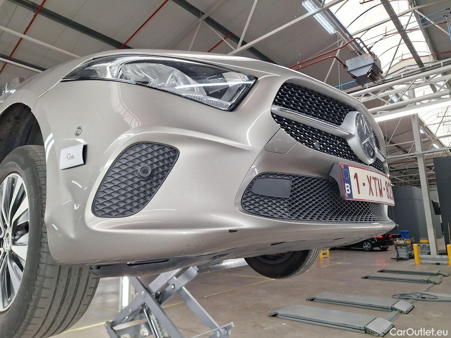  Mercedes  A-Klasse Mercedes, A-Class Berline '18, Mercedes-Benz  Limousine A 180 d DCT Busin #3