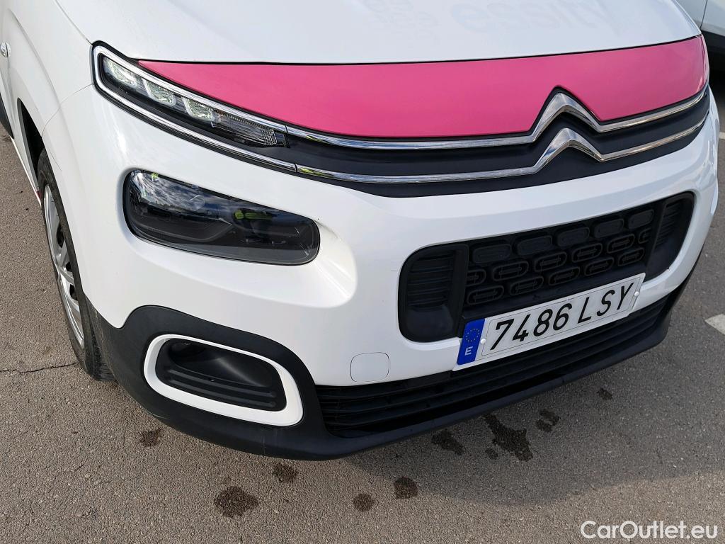  Citroen  Berlingo CITROEN  / 2018 / 5P / monovolumen compacto Talla M PureTech 110 S&S FEEL #19