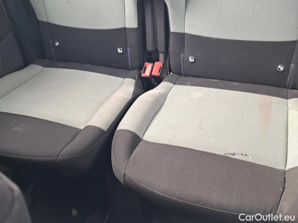  Citroen  Berlingo CITROEN  / 2018 / 5P / monovolumen compacto Talla M PureTech 110 S&S FEEL #18