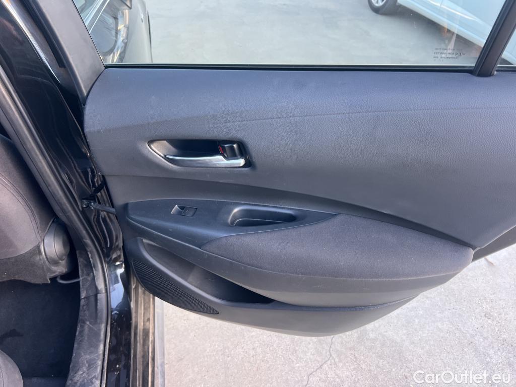  Toyota  Corolla TOYOTA  / 2019 / 5P / familiar 1.8 125H ACTIVE TECH E-CVT TOU SPORT #27