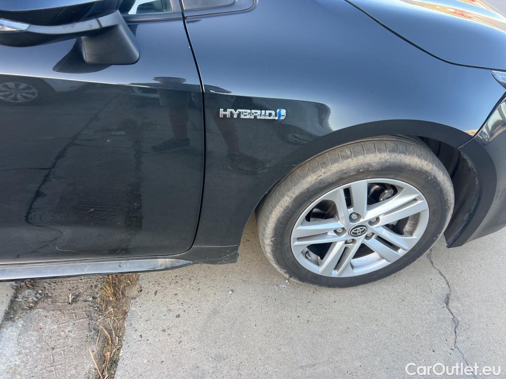  Toyota  Corolla TOYOTA  / 2019 / 5P / familiar 1.8 125H ACTIVE TECH E-CVT TOU SPORT #21