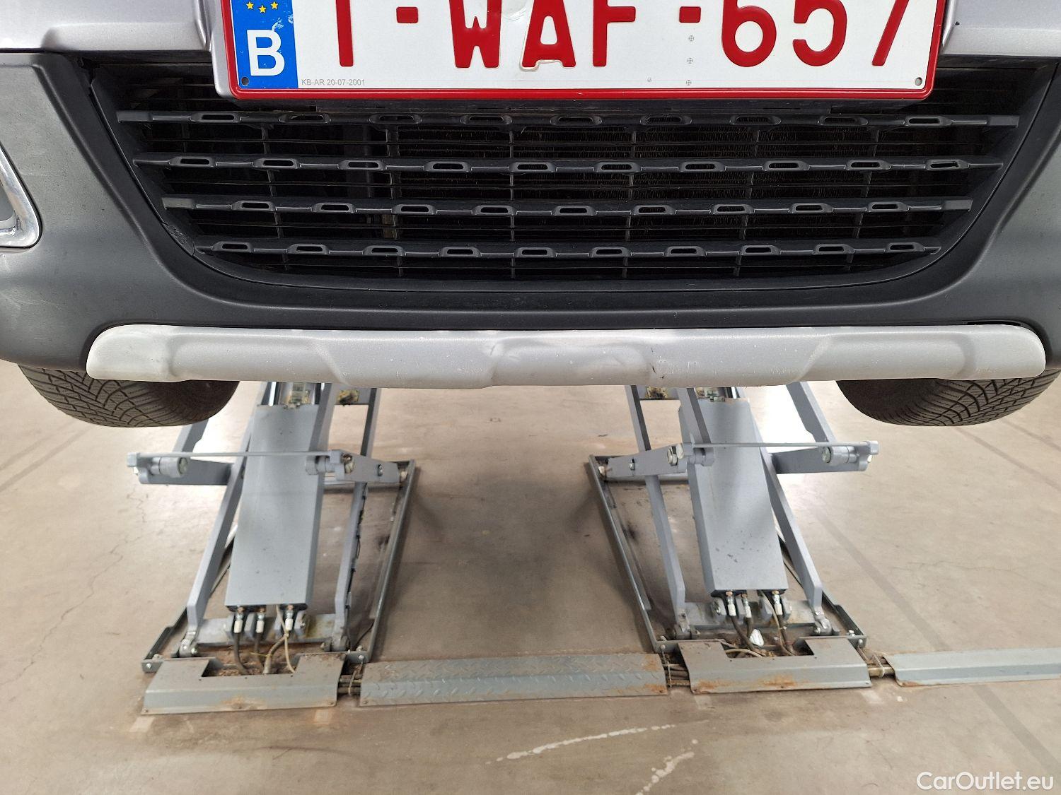  Peugeot  2008 Peugeot,  FL'16, Peugeot  1.2 Puretech 81kW S&S EAT6 Allure 5d #11