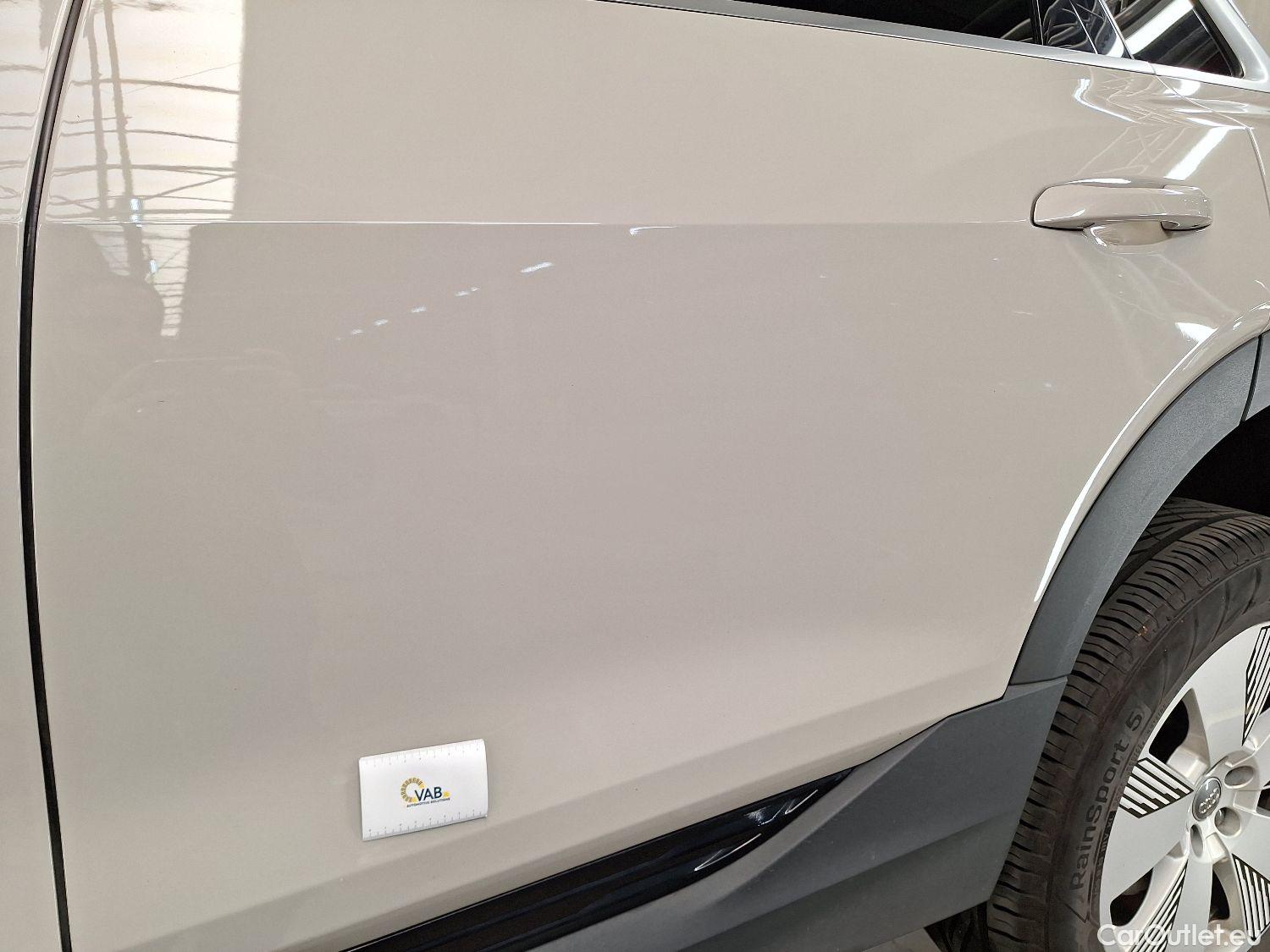  Audi  E-TRON Audi,  '19 BEV, Audi  55 Quattro 5d #26