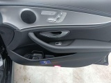  Mercedes  E-Klasse Mercedes-Benz  Berline E 300 de Business Solution 4d #66