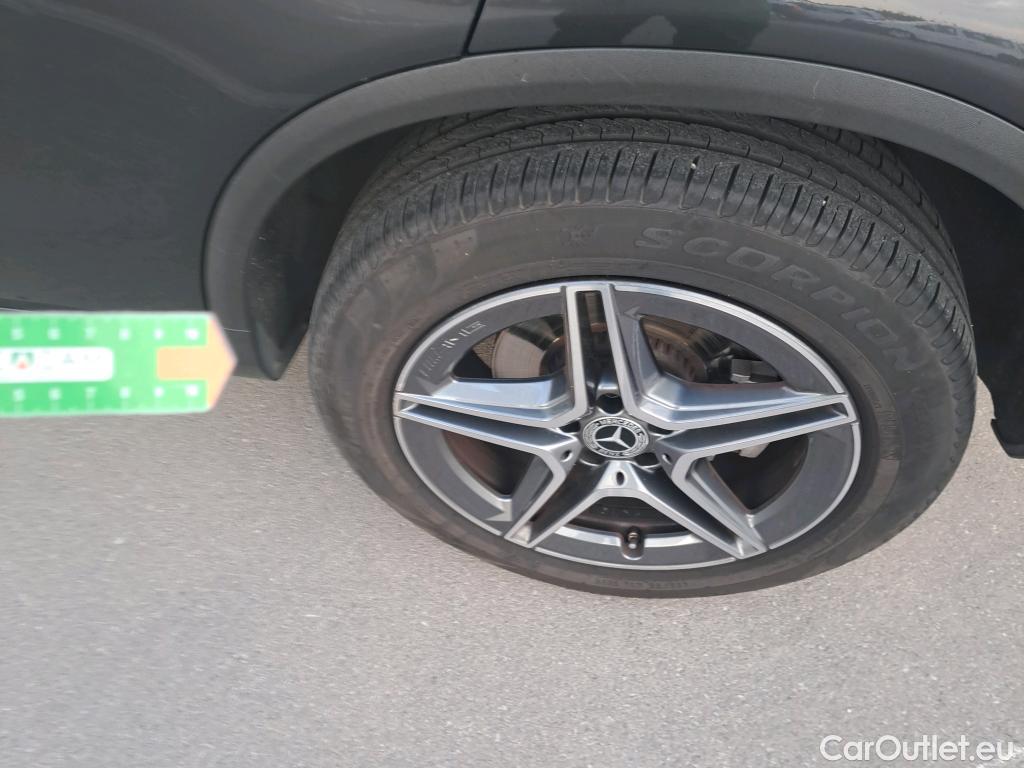  Mercedes  G-Klasee MERCEDES-BENZ Clase GLC / 2019 / 5P / todoterreno GLC 300 de 4MATIC #1