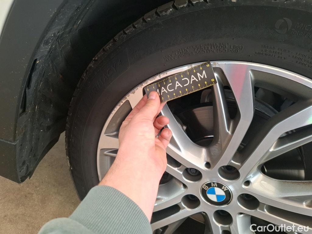  Bmw  X1 Série  sDrive18d Lounge 2.0 150CV BVA8 E6d #37