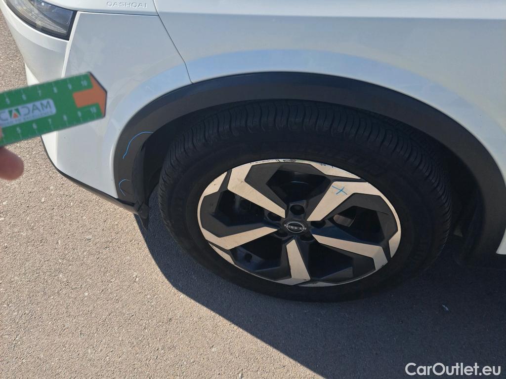  Land Rover  Discovery NISSAN QASHQAI / 2021 / 5P / todoterreno DIG-T 116kW mHEV Xtronic 4x4 N-Connecta #48
