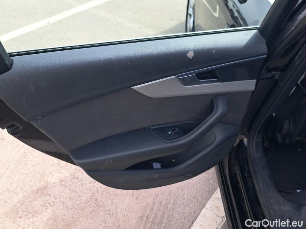  Audi  A4  Avant 35 TDI advanced 2.0 TDI 165CV AT7 E6d #4