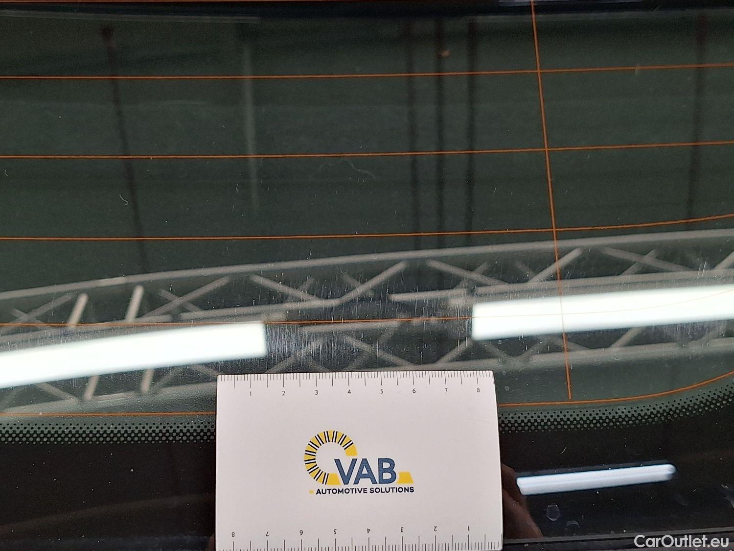  Volkswagen  ID.3 VW,  '20 BEV, Volkswagen  58 kWh Pro Life 5d #11