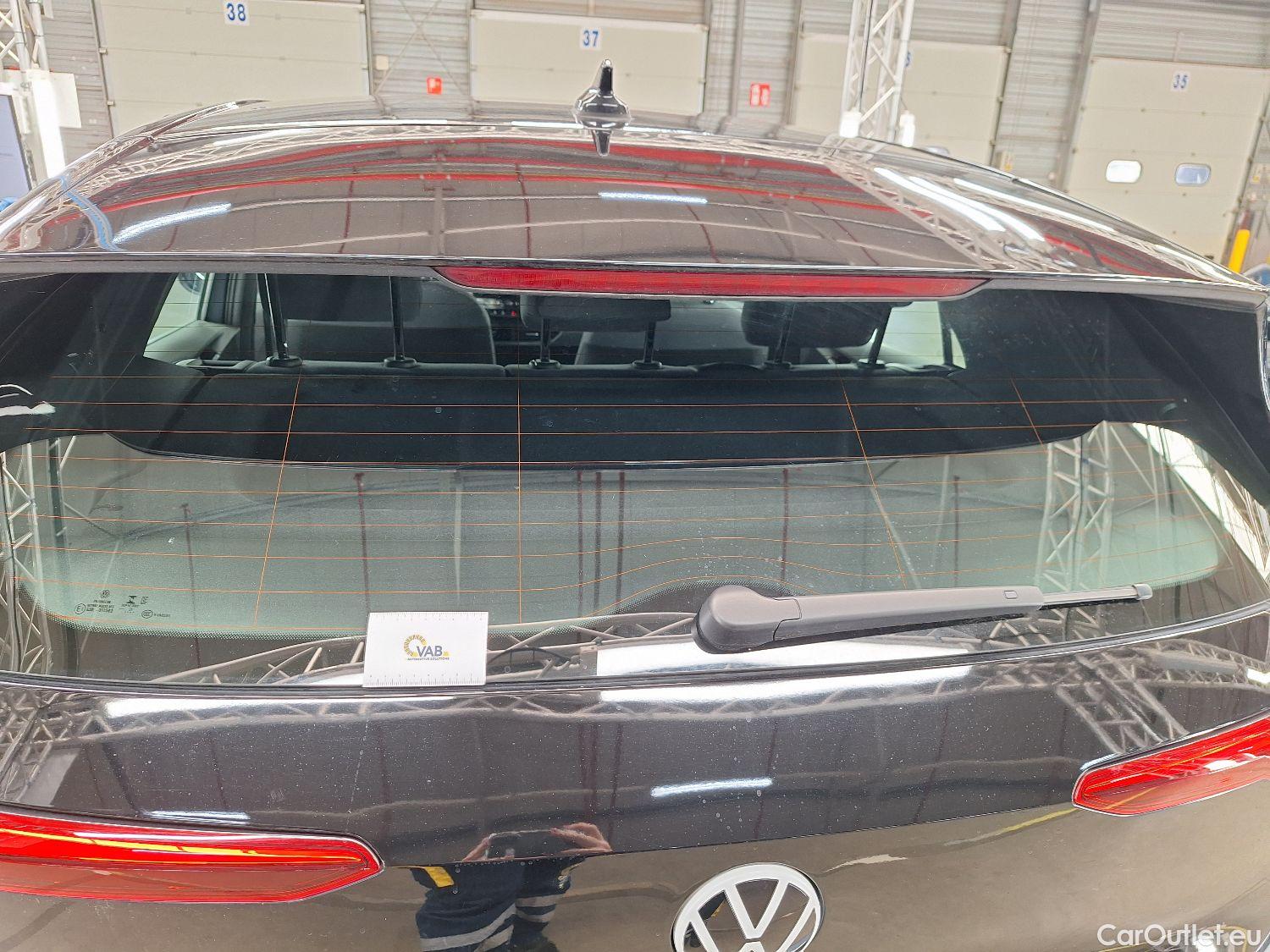  Volkswagen  ID.3 VW,  '20 BEV, Volkswagen  58 kWh Pro Life 5d #10