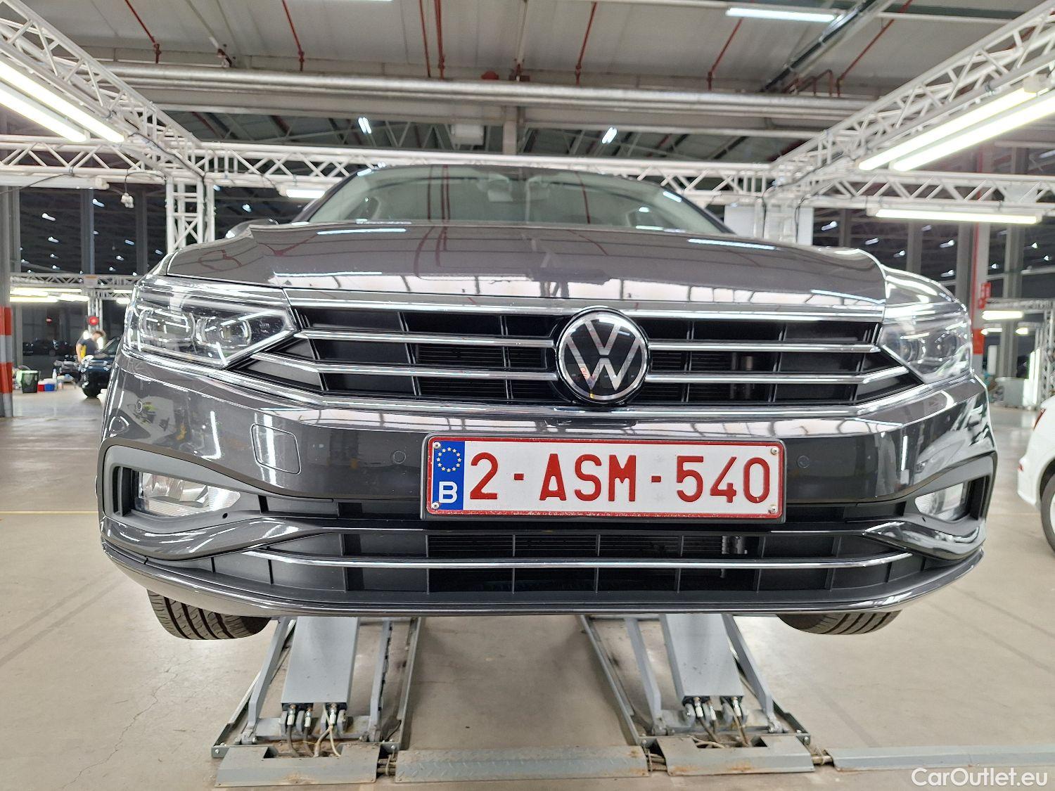  Volkswagen  Passat VW,  Variant FL'19, Volkswagen  Variant 2.0 TDI 90kW DSG Style B #17