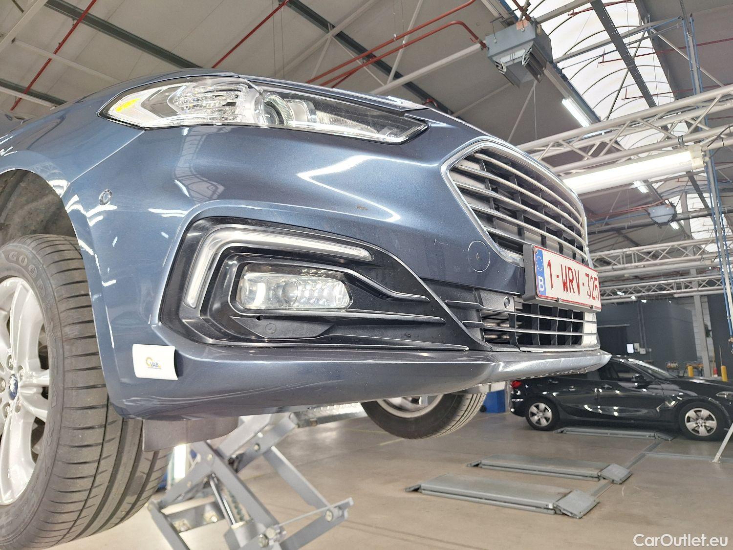  Ford  Mondeo Ford,  SW '14, Ford  Clipper 2.0 Ecoblue 110kW Aut. Titaniu #1