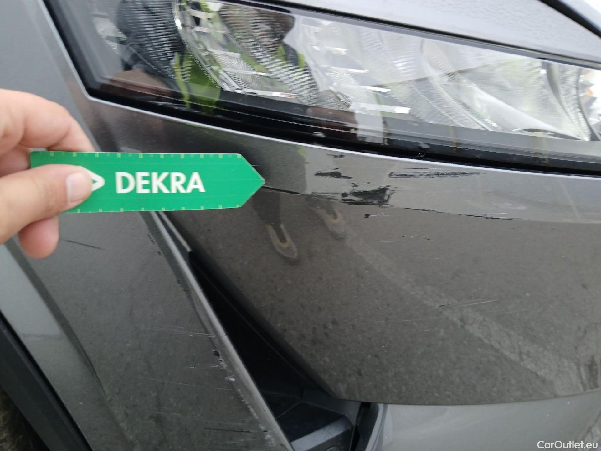 Land Rover  Discovery NISSAN QASHQAI / 2021 / 5P / todoterreno DIG-T 116kW (158CV) mHEV Xtronic Acenta (AC) #2