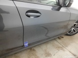 Bmw  Serie 3 BMW 3 Reeks Berline 318dA (100 kW) 4d #31