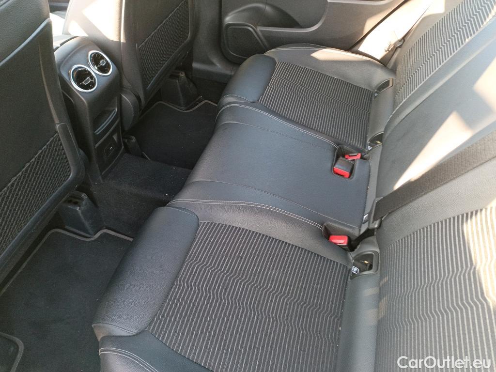  Mercedes  B-Klasse MERCEDES-BENZ Clase B / 2019 / 5P / monovolumen compacto B 180 d #28