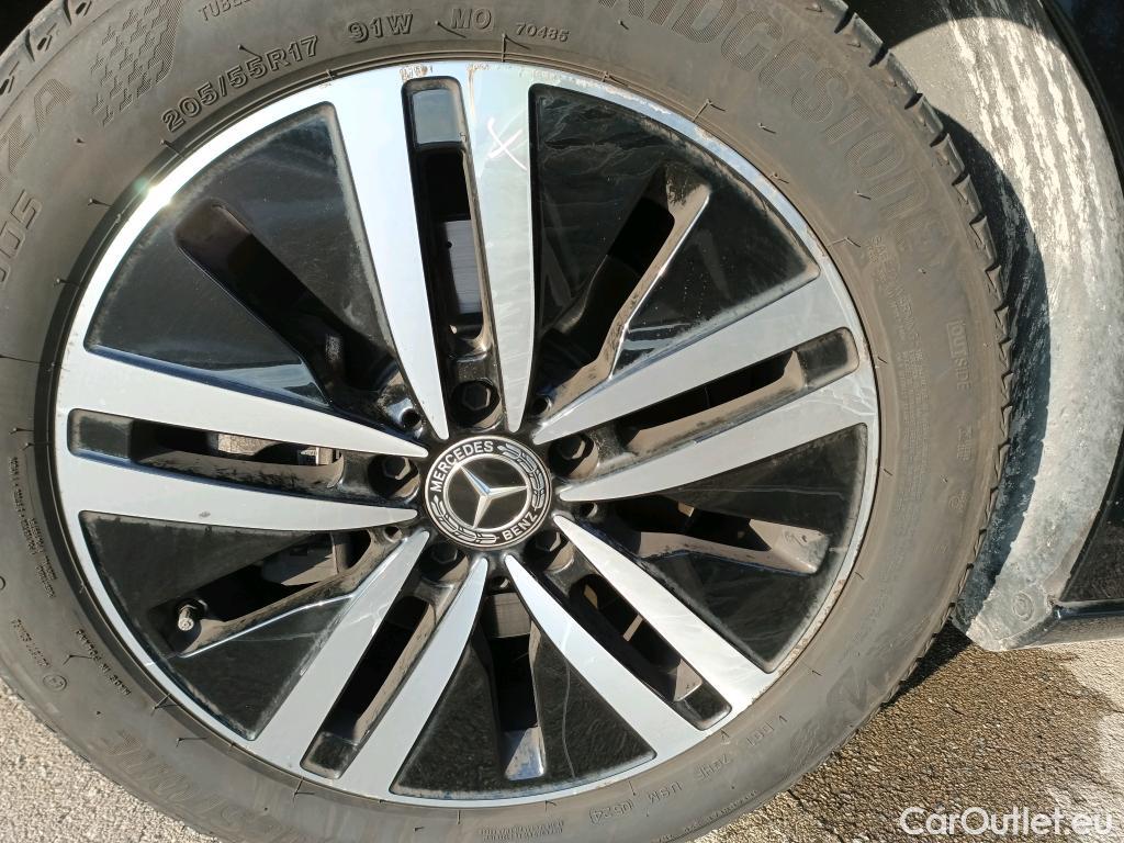  Mercedes  B-Klasse MERCEDES-BENZ Clase B / 2019 / 5P / monovolumen compacto B 180 d #4