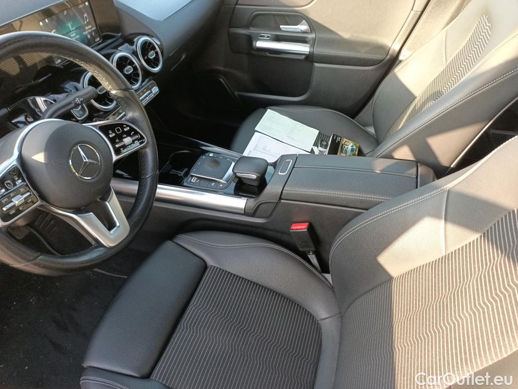  Mercedes  B-Klasse MERCEDES-BENZ Clase B / 2019 / 5P / monovolumen compacto B 180 d #27