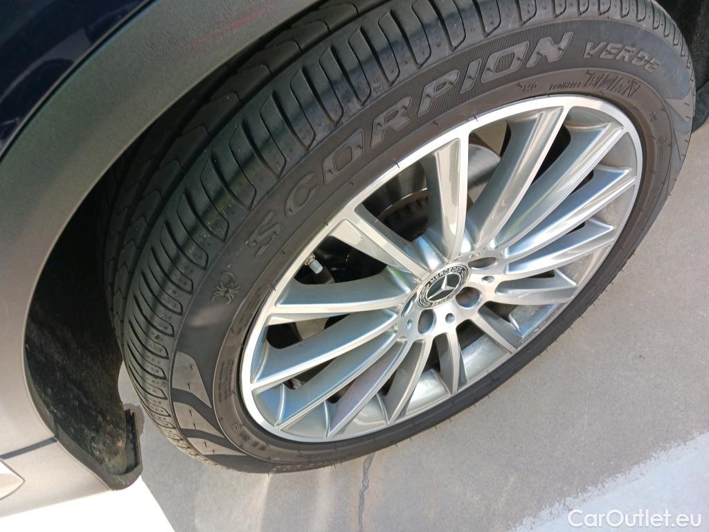  Mercedes  G-Klasee MERCEDES-BENZ Clase GLC / 2019 / 5P / todoterreno GLC 300 4MATIC #5