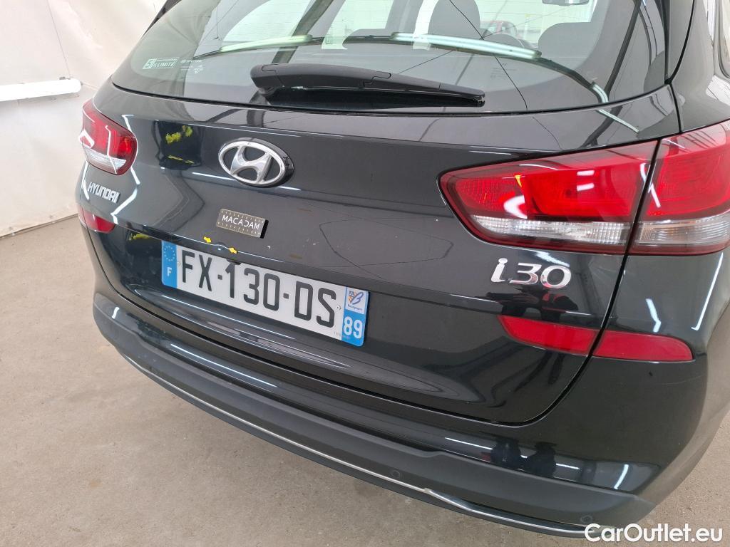  Hyundai  i30  cw Business 1.6 CRDi 115CV BVM6 E6d #7