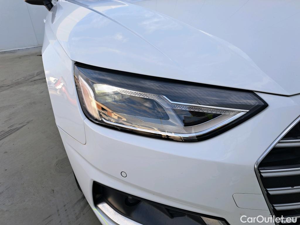  Audi  A4 AUDI  / 2019 / 5P / familiar Avant Advanced 35 TDI 120kW S tronic #1