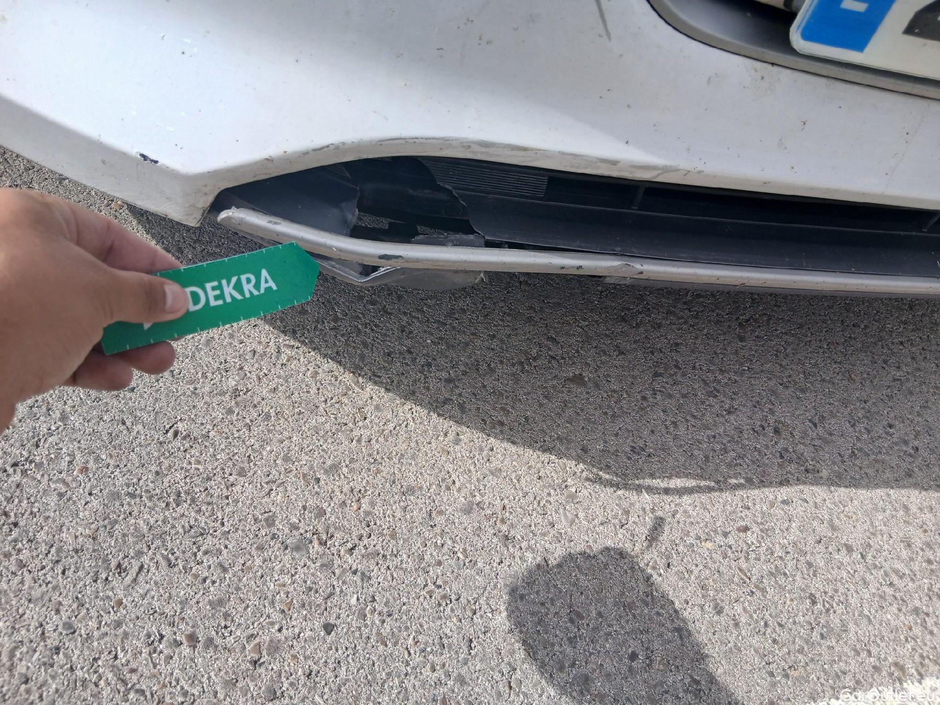  Hyundai   Ioniq HYUNDAI / 2019 / 5P / berlina con portón 1.6 GDI PHEV Klass DCT #10