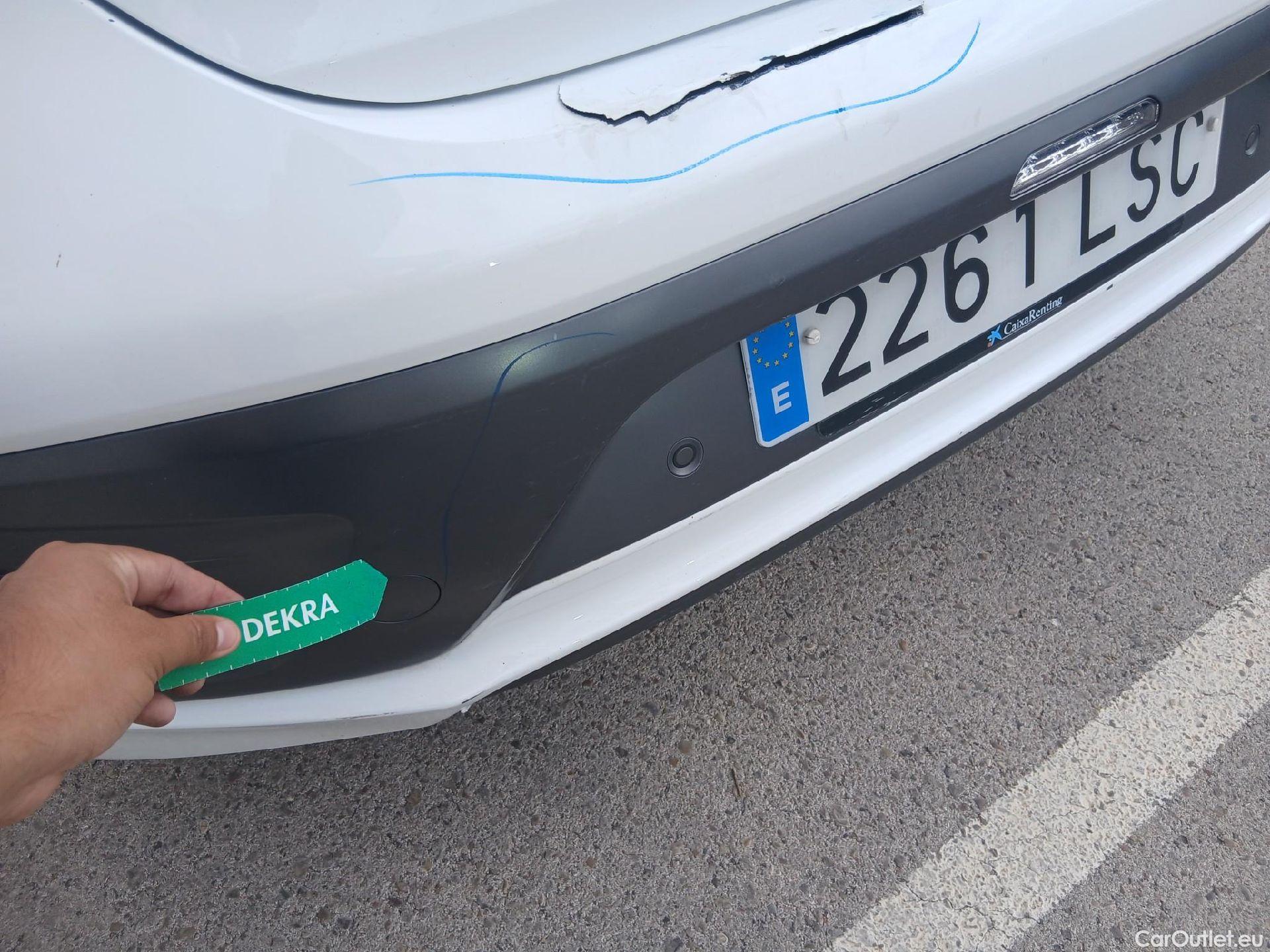  Hyundai   Ioniq HYUNDAI / 2019 / 5P / berlina con portón 1.6 GDI PHEV Klass DCT #25