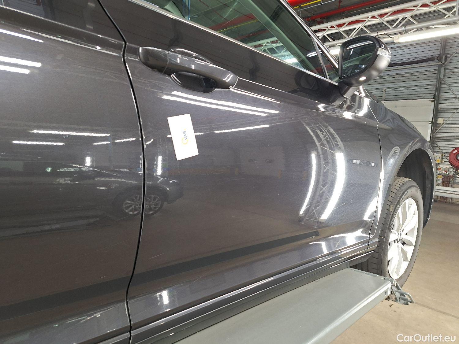  Volkswagen  Passat VW,  Variant FL'19, Volkswagen  Variant 2.0 TDI SCR 110kW DSG7 S #1