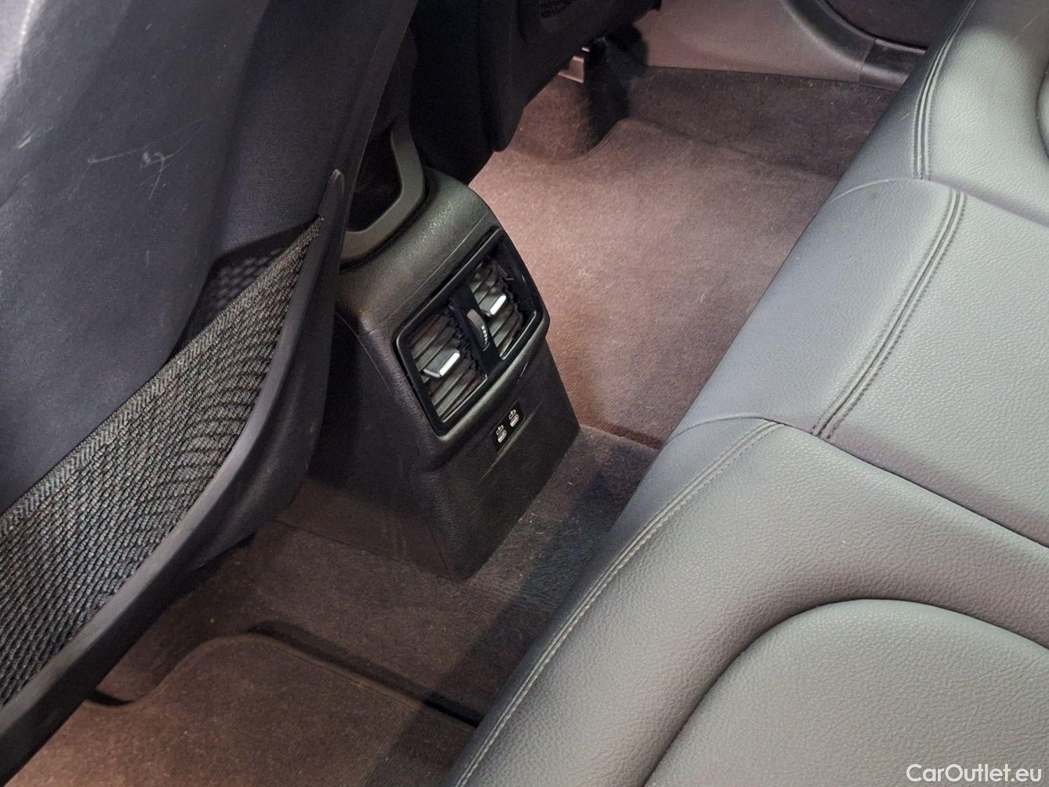  Bmw  X1 BMW,  FL'19 PHEV, BMW  xDrive25e (162 kW) 5d #24