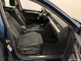  Volkswagen  Passat Variant 1.5 TSI OPF DSG Elegance Automatic Petrol  5 #6