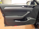  Volkswagen  Passat Variant 2.0 TDI SCR DSG Business Automatic Diesel  61 #21