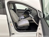  Volkswagen  Golf  Variant 2.0 TDI SCR Life Manual Diesel  69 #6