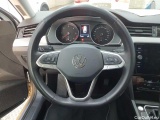  Volkswagen  Passat Variant 2.0 TDI SCR DSG Business Automatic Diesel  73 #15