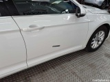  Volkswagen  Passat Variant 2.0 TDI SCR DSG Business Automatic Diesel  78 #34